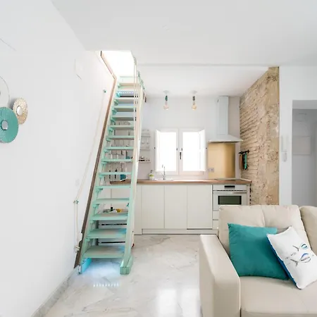 Apartamento Fantástico ático En El Casco Antiguo Junta A La Playa Cádiz